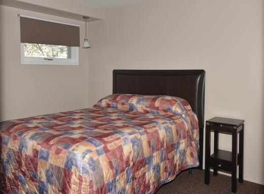 Thunderhill Motel And Suites Swan River Экстерьер фото